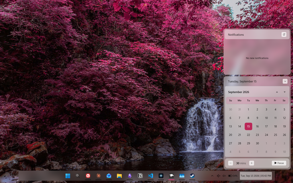 Finished desktop after using Windhawk to make Windows 11 look like macOS